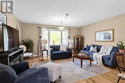 10 Andrea Crescent Orillia ON L3V 6W5