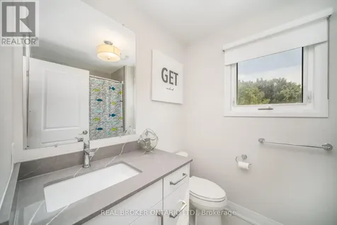 1879 Ashwood Avenue Innisfil (alcona) ON L9S 1W1