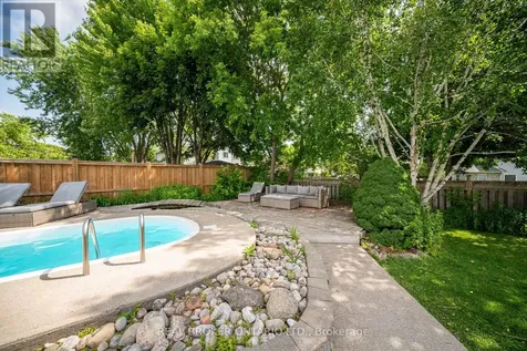 1879 Ashwood Avenue Innisfil (alcona) ON L9S 1W1