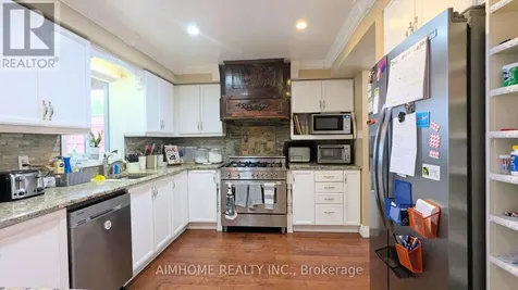 18 Carmichael Drive Whitby (pringle Creek) ON L1N 9A4