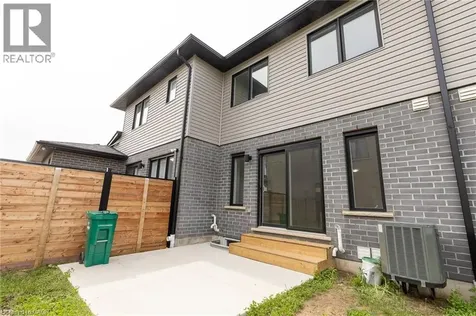 77 Wilkinson Avenue Cambridge ON N1S 0C5