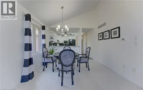 442 Sandbanks Crescent Waterloo ON N2V 2J1