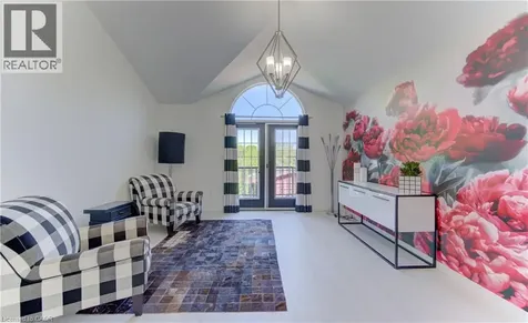 442 Sandbanks Crescent Waterloo ON N2V 2J1