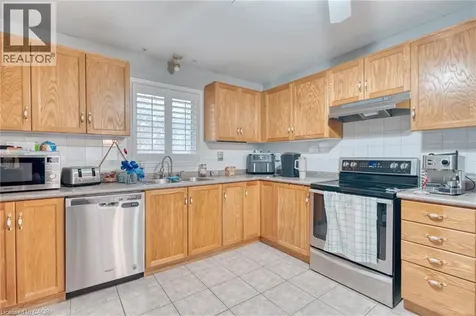 105 Delena Avenue South Hamilton ON L8K 3S8