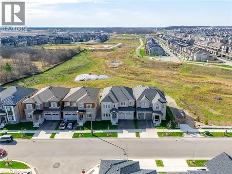 37 North Park Boulevard Oakville ON L6M 0W8