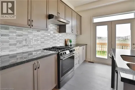 37 North Park Boulevard Oakville ON L6M 0W8