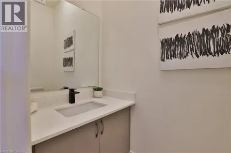 37 North Park Boulevard Oakville ON L6M 0W8