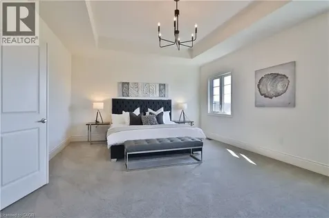 37 North Park Boulevard Oakville ON L6M 0W8