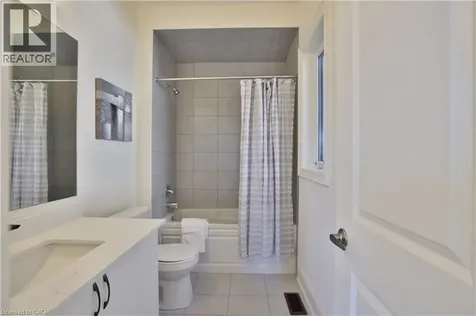 37 North Park Boulevard Oakville ON L6M 0W8