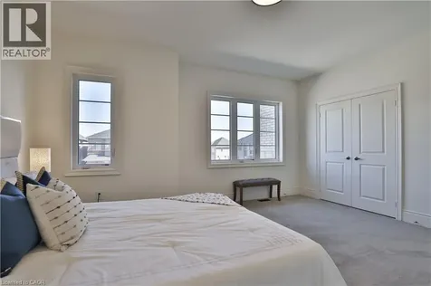 37 North Park Boulevard Oakville ON L6M 0W8