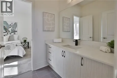 37 North Park Boulevard Oakville ON L6M 0W8