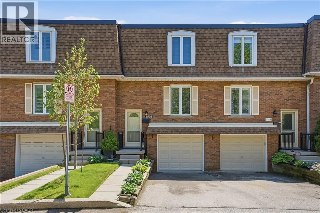 1526 Westminster Place Burlington ON L7P 2B5