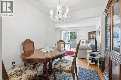 1526 Westminster Place Burlington ON L7P 2B5