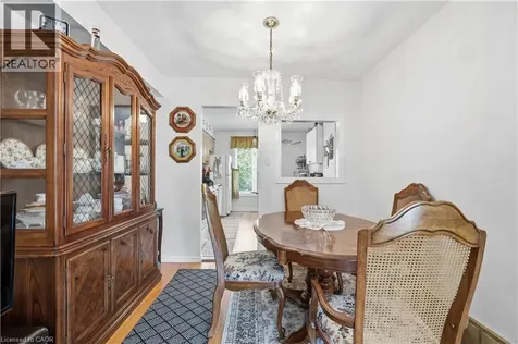 1526 Westminster Place Burlington ON L7P 2B5