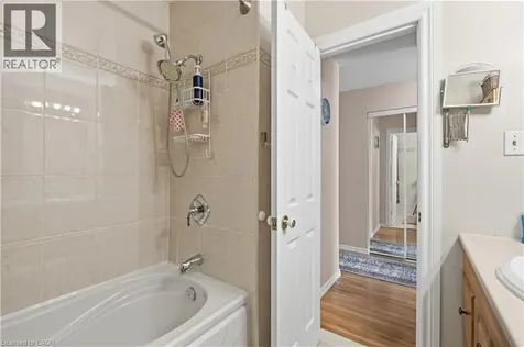1526 Westminster Place Burlington ON L7P 2B5