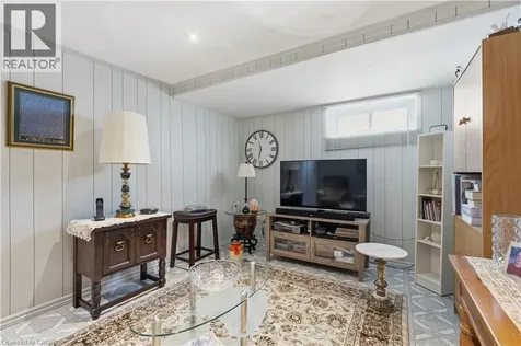 1526 Westminster Place Burlington ON L7P 2B5