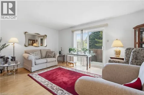 1526 Westminster Place Burlington ON L7P 2B5
