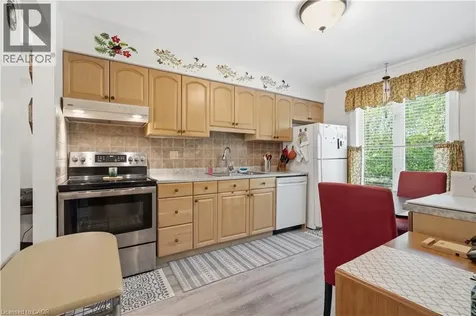 1526 Westminster Place Burlington ON L7P 2B5