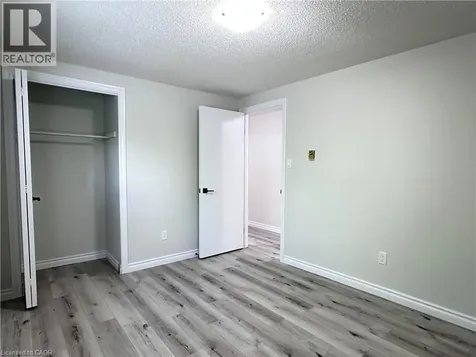 114 Wendy Court Kitchener ON N2A 3T3