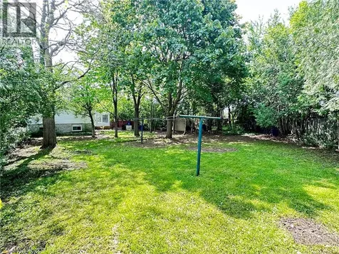 114 Wendy Court Kitchener ON N2A 3T3