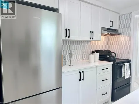 114 Wendy Court Kitchener ON N2A 3T3