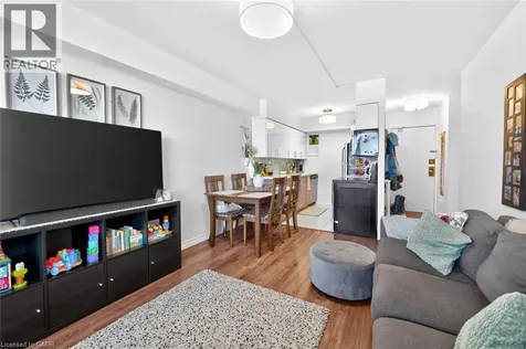 50 Lotherton North York ON M6B 2G7