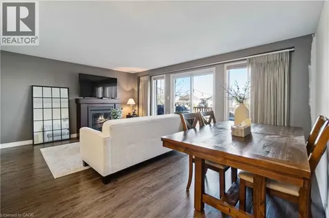 27 Red Clover Crescent Kitchener ON N2E 4G8