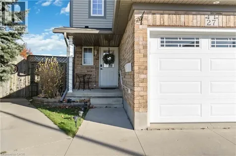 27 Red Clover Crescent Kitchener ON N2E 4G8