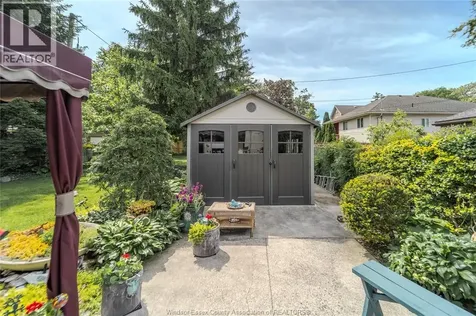 6151 Wyandotte Street East Windsor ON N8S 1N4
