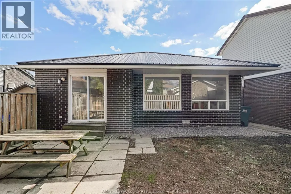 9190 Blencarn Court Windsor ON N8S 4L3