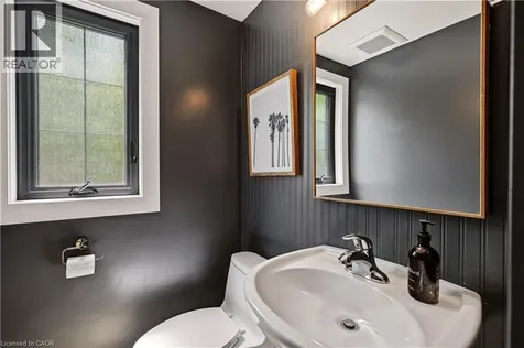 394 Rankin Drive Burlington ON L7N 2B5