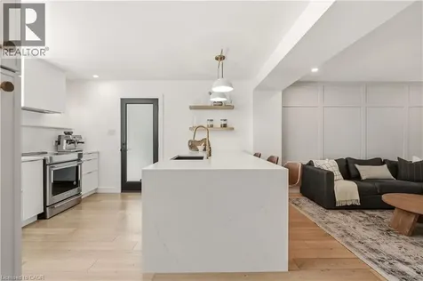 394 Rankin Drive Burlington ON L7N 2B5