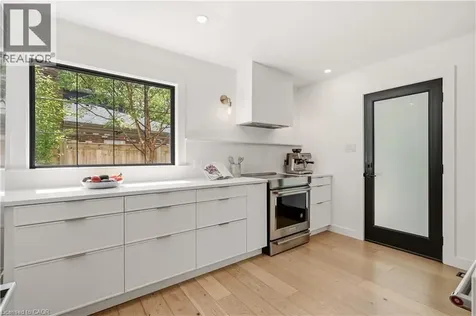 394 Rankin Drive Burlington ON L7N 2B5