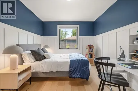 394 Rankin Drive Burlington ON L7N 2B5