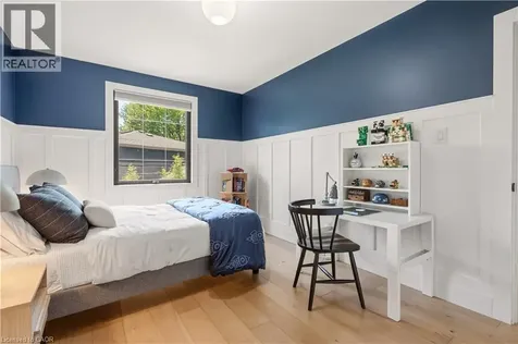394 Rankin Drive Burlington ON L7N 2B5