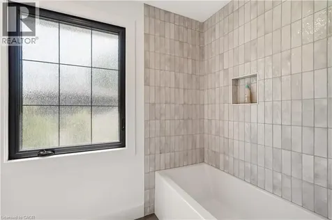 394 Rankin Drive Burlington ON L7N 2B5