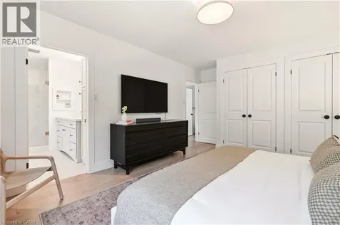 394 Rankin Drive Burlington ON L7N 2B5