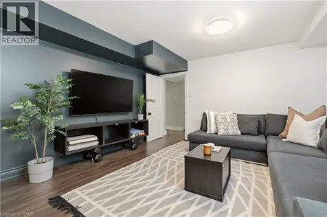 394 Rankin Drive Burlington ON L7N 2B5