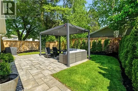 394 Rankin Drive Burlington ON L7N 2B5