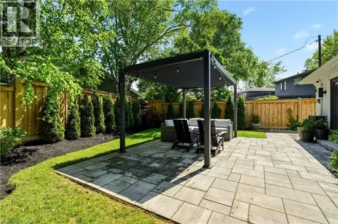 394 Rankin Drive Burlington ON L7N 2B5