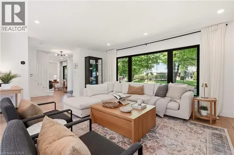 394 Rankin Drive Burlington ON L7N 2B5