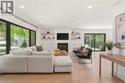 394 Rankin Drive Burlington ON L7N 2B5