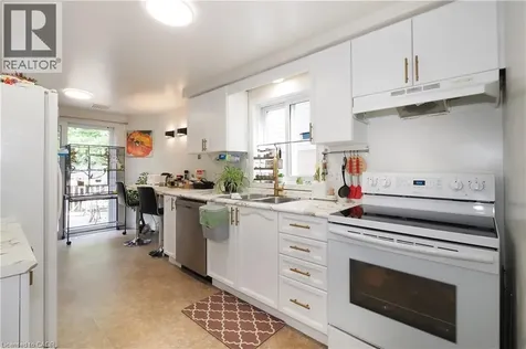 429 Exmoor Street Waterloo ON N2K 3X5
