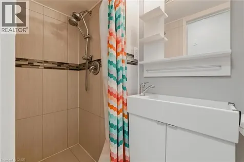62 Bechtel Drive Kitchener ON N2P 1S8