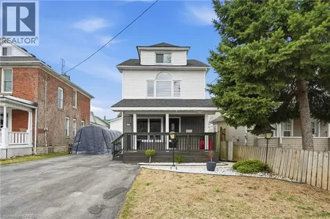 5773 Leonard Avenue Niagara Falls ON L2G 4R4