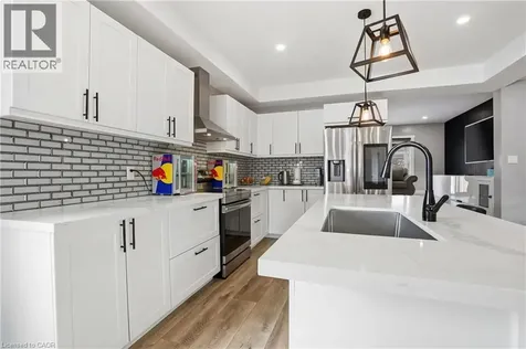 5773 Leonard Avenue Niagara Falls ON L2G 4R4