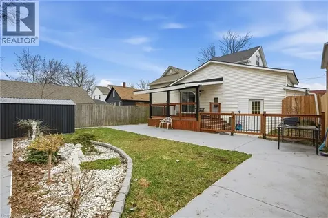 5773 Leonard Avenue Niagara Falls ON L2G 4R4