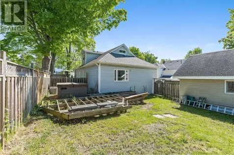 44 Willow Street South Halton Hills (ac Acton) ON L7J 2A2