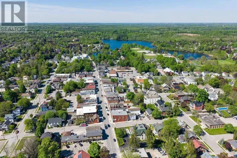 44 Willow Street South Halton Hills (ac Acton) ON L7J 2A2