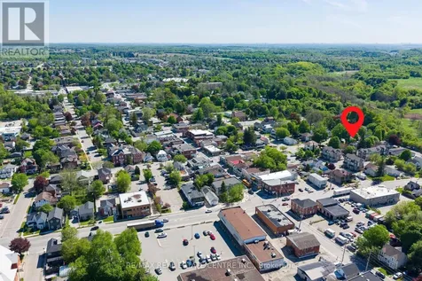44 Willow Street South Halton Hills (ac Acton) ON L7J 2A2